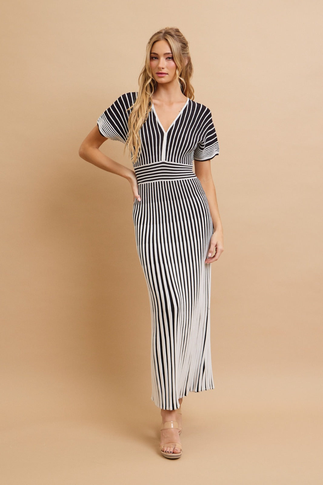 MAXI VESTIDO LINEAS YAHELI