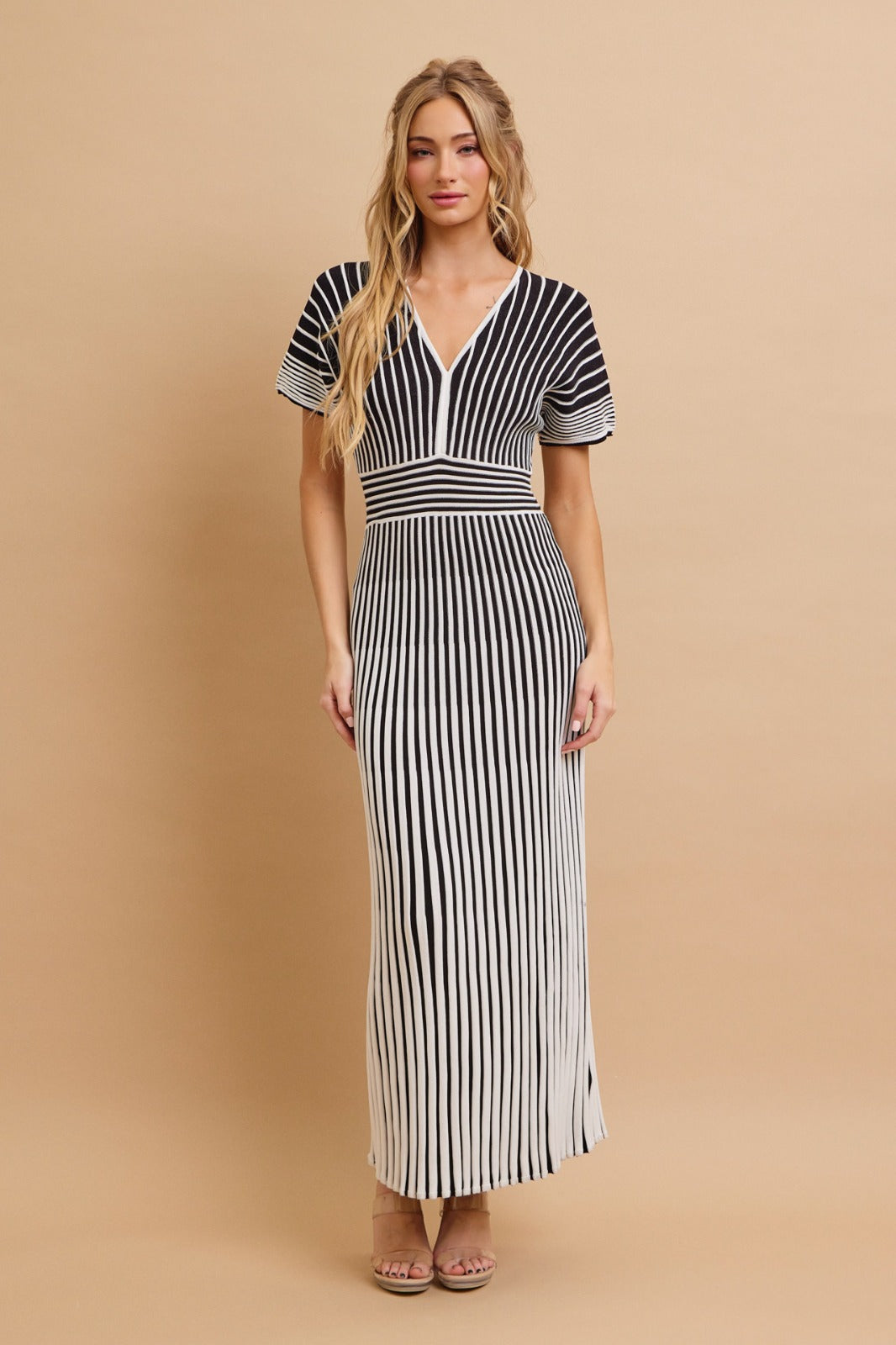 MAXI VESTIDO LINEAS YAHELI