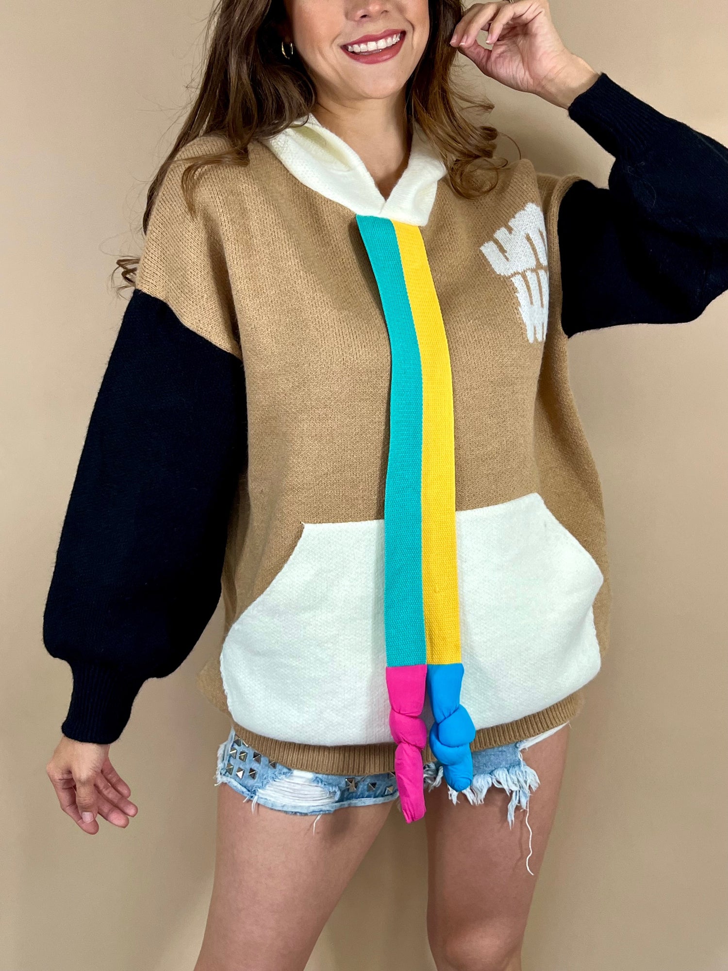 SWEATER SUD HODDIE GRACEFUL