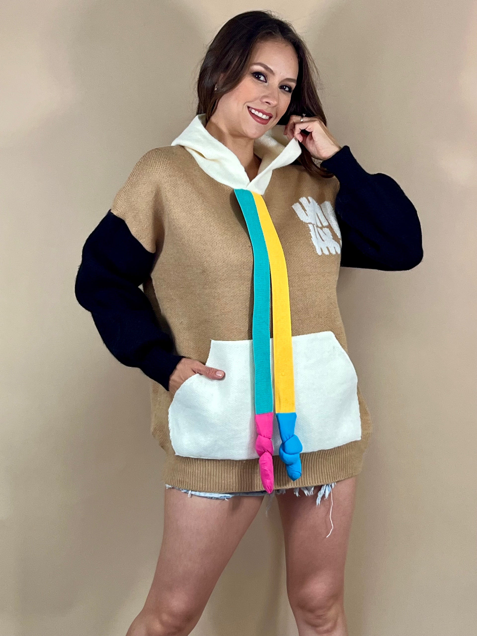 SWEATER SUD HODDIE GRACEFUL